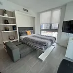 Stylish Downtown Miami Getaway 30Th Story View